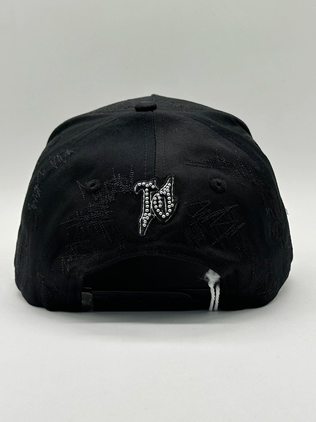 31 Hats Vamp