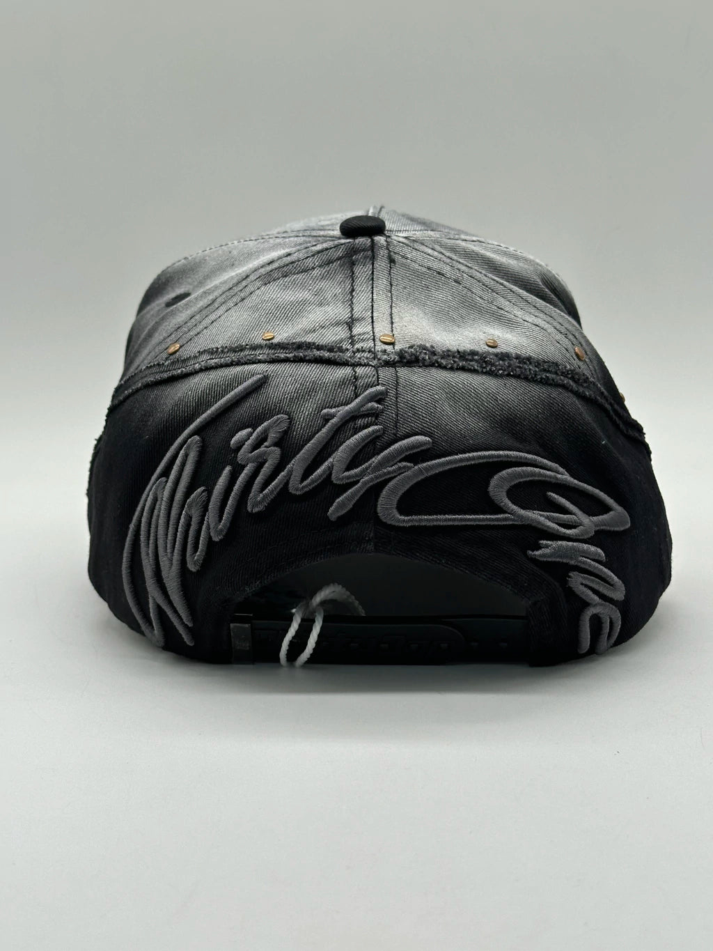 31 Hats Fade to Black