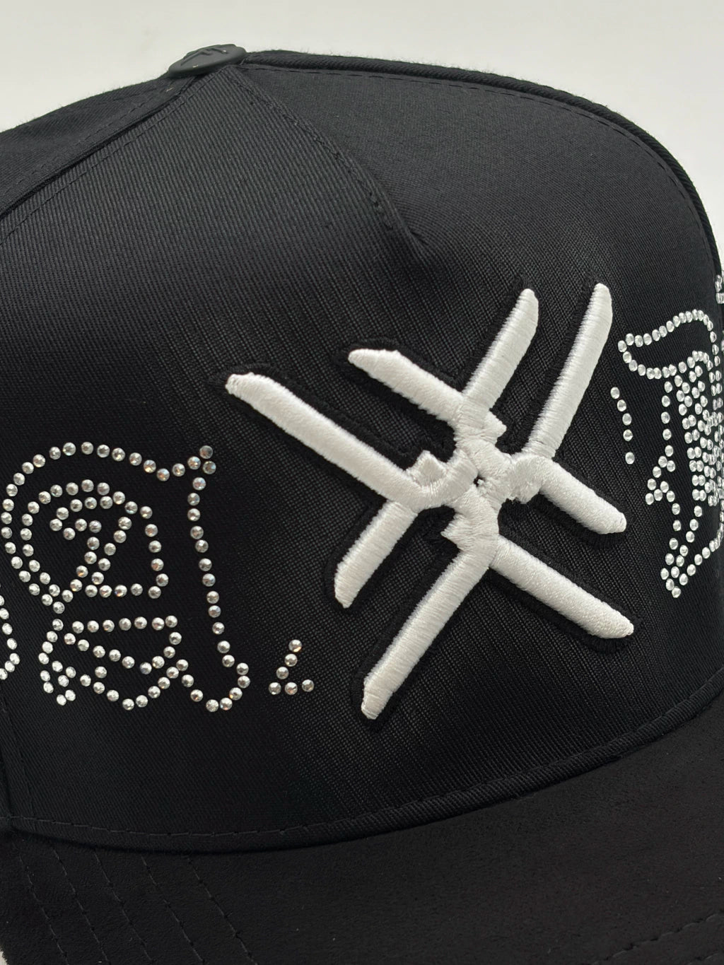 Dandy X JC Hats Crystal