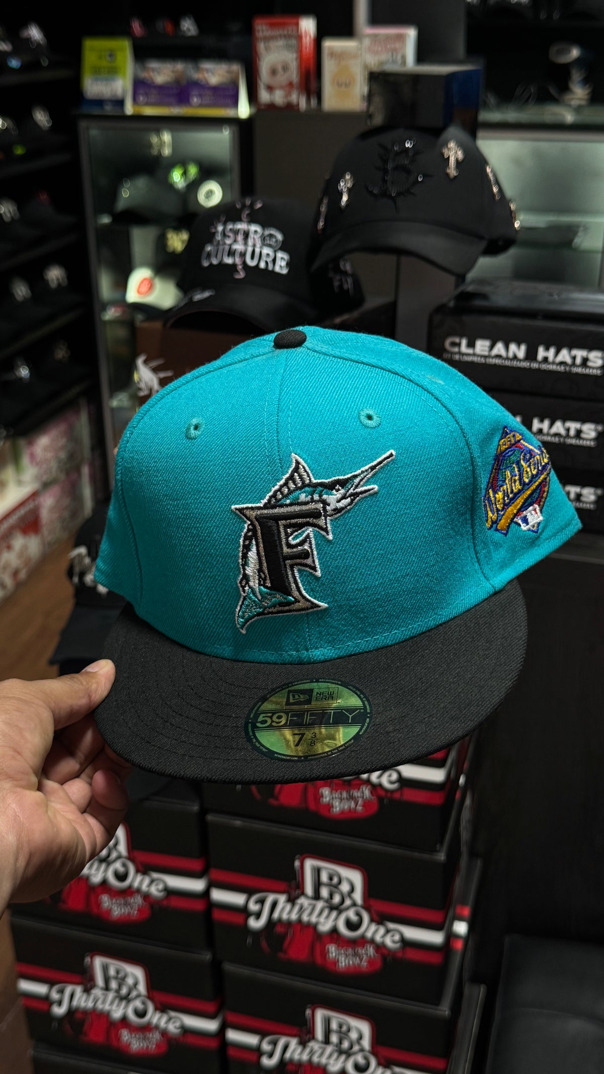 New era cerradas