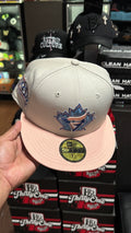 New era cerrada