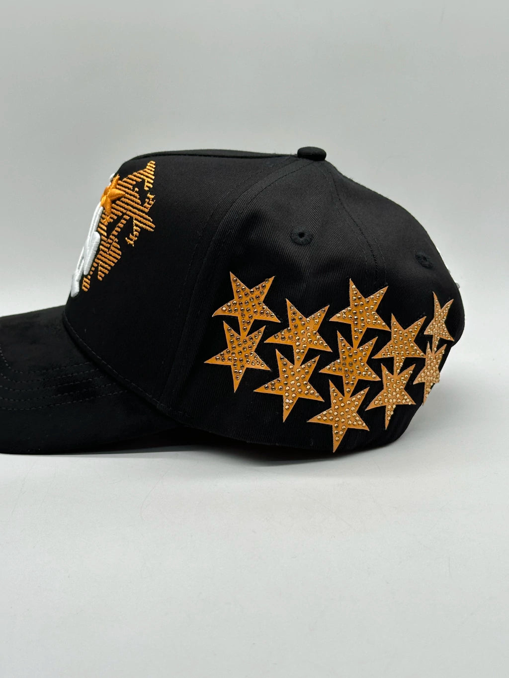 31 hats DE EAST LA MAGO